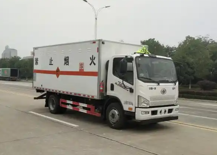 阿荣爆破器材运输车可以上高速吗？